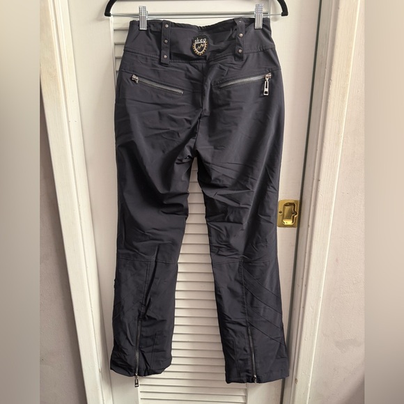 SKEA women’s size 4 ski/Snow pants excellent condition like new EUC - Picture 6 of 16